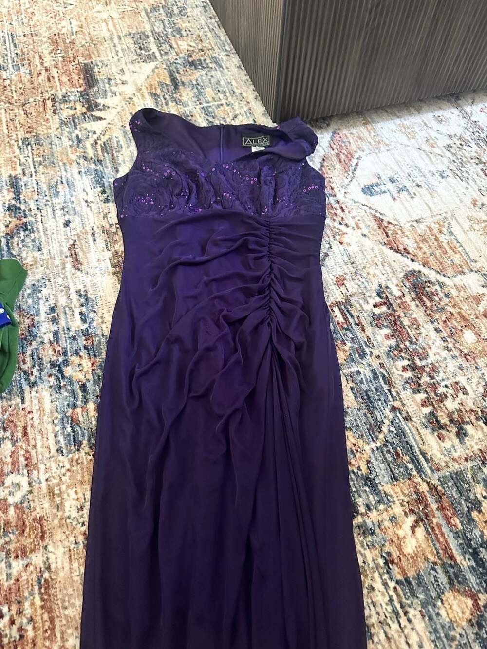 Alex Evenings Purple Sequin Lace Bodice Ruched Chiffon Long Gown Size 8
